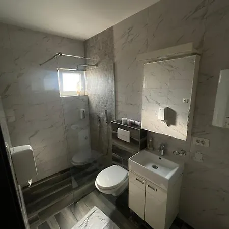 Dream 1 Apartment *